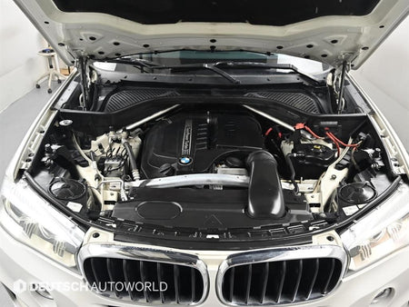 BMW X5 — photo 06