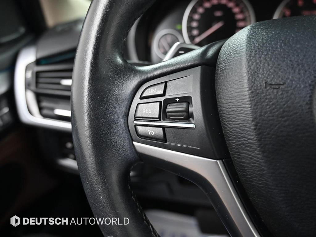 BMW X5 — photo 16
