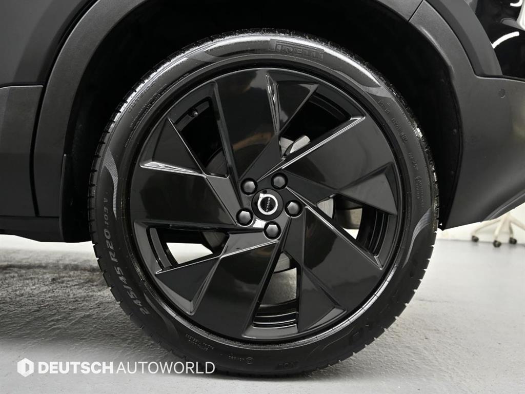 Volvo XC40 — photo 06