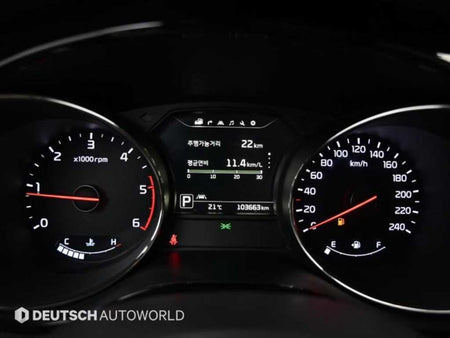 Kia Carnival — photo 08