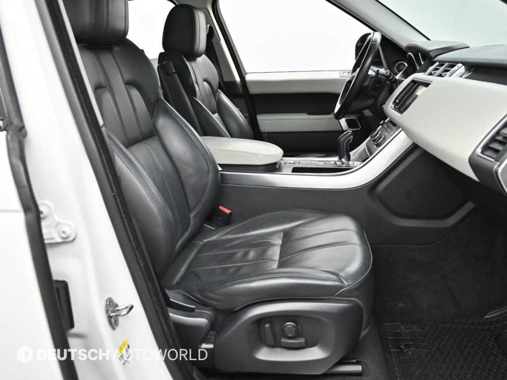 Land Rover Range Rover Sport — photo 10