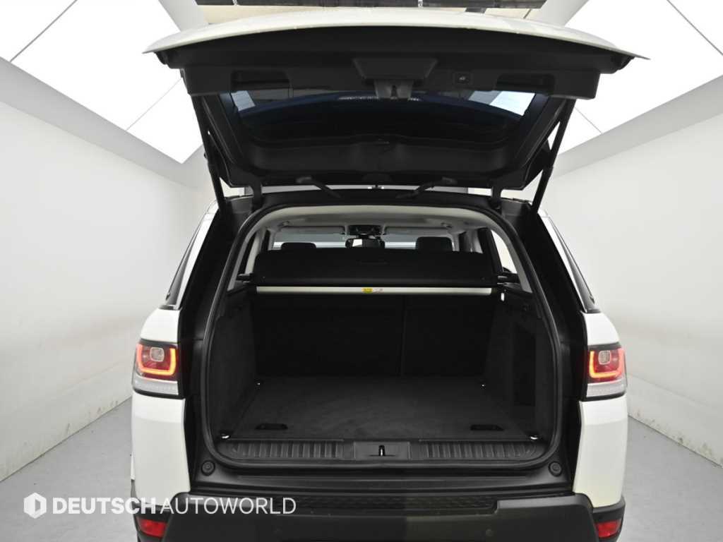 Land Rover Range Rover Sport — photo 19