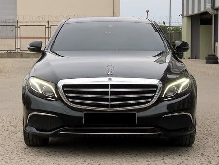 Mercedes-Benz E-Class — photo 01
