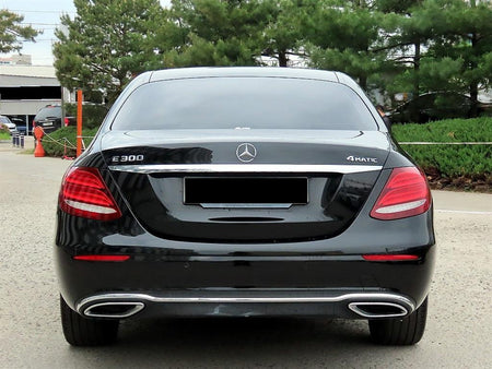 Mercedes-Benz E-Class — photo 04