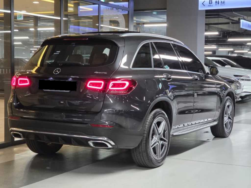 Mercedes-Benz GLC-Class — photo 02