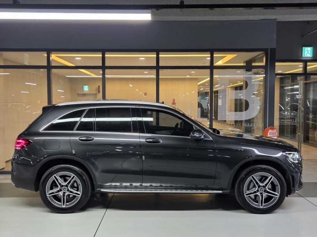 Mercedes-Benz GLC-Class — photo 03