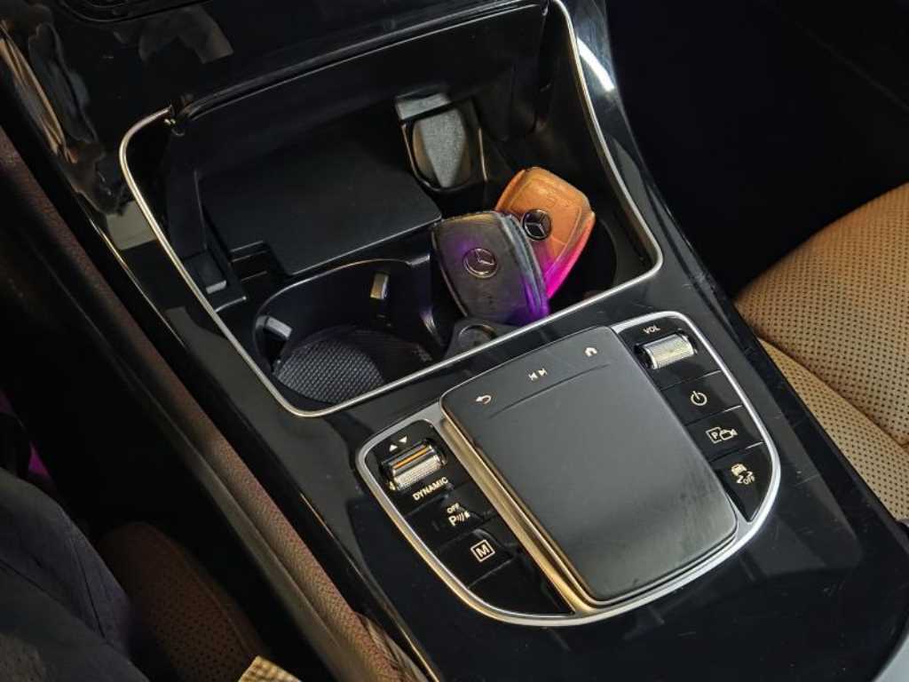 Mercedes-Benz GLC-Class — photo 17