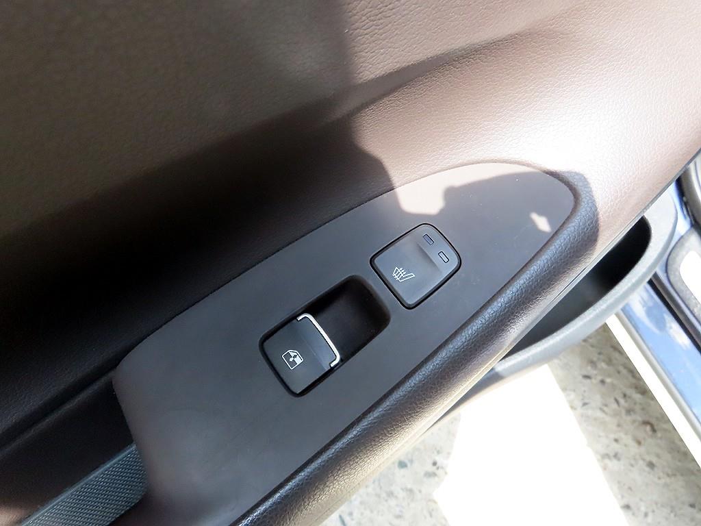 Hyundai Grandeur — photo 16
