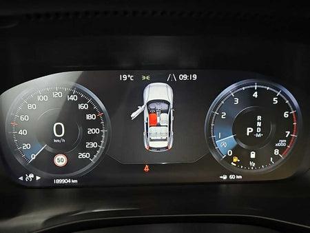 Volvo XC40 — photo 06