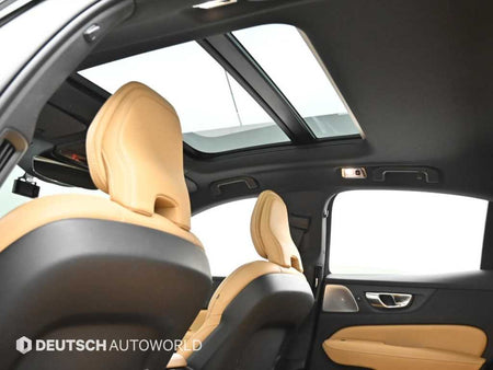 Volvo S60 — photo 18
