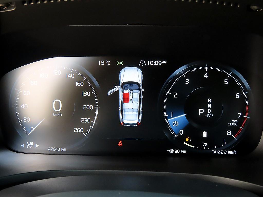 Volvo V60 — photo 09