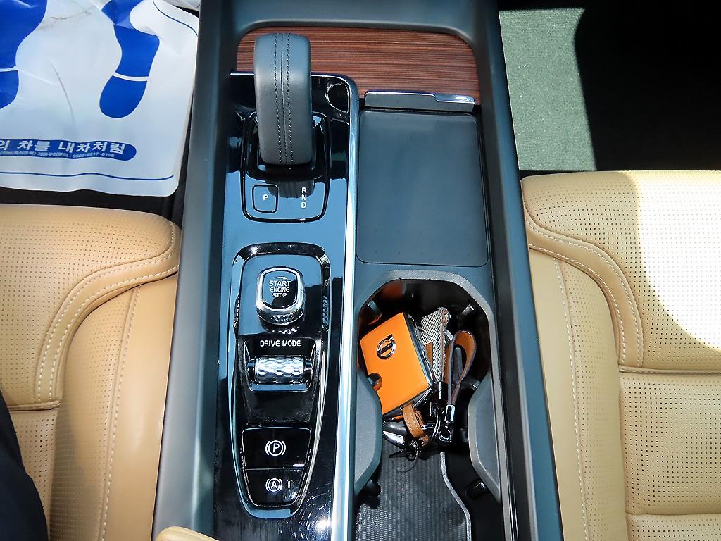 Volvo V60 — photo 11