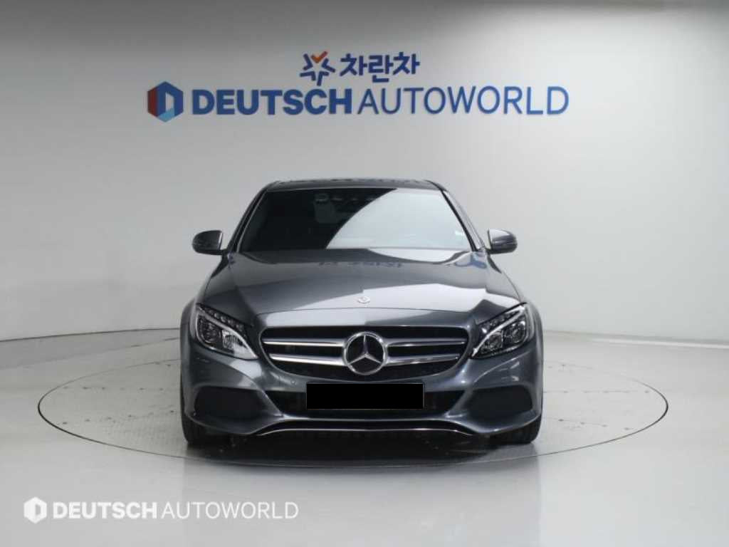Mercedes-Benz C-Class — photo 03