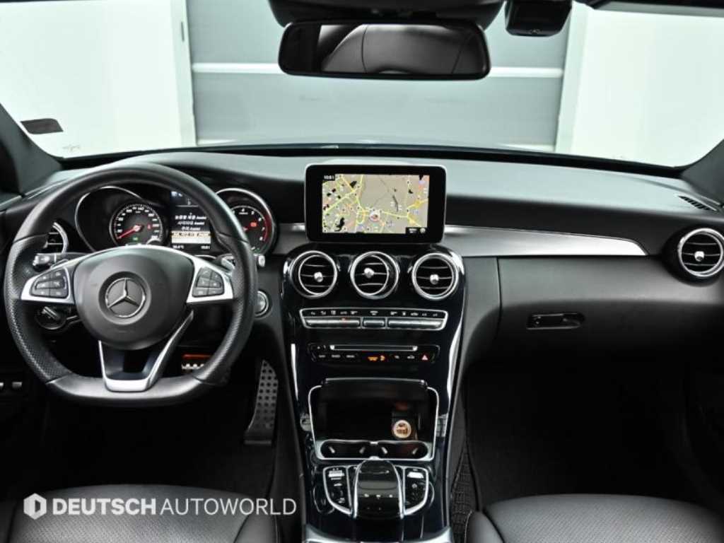 Mercedes-Benz C-Class — photo 07