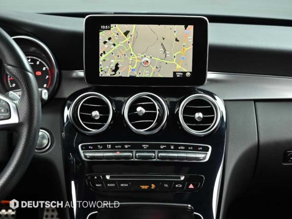 Mercedes-Benz C-Class — photo 14