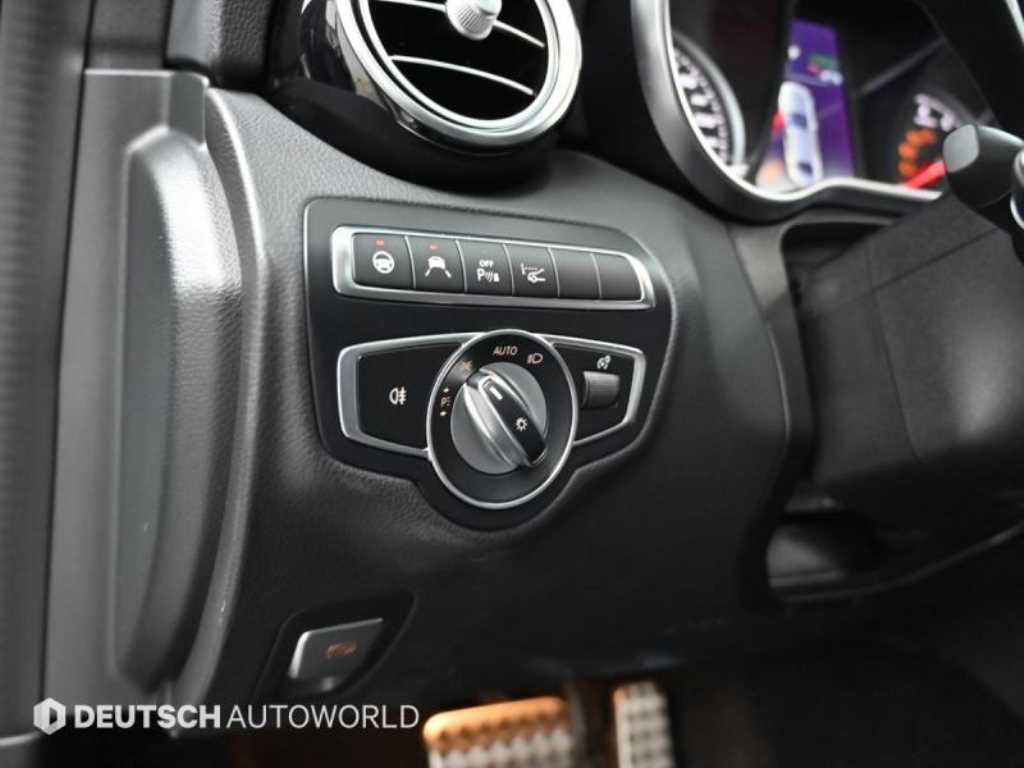 Mercedes-Benz C-Class — photo 16