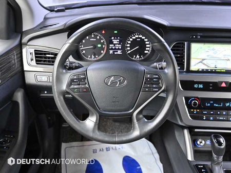 Hyundai Sonata — photo 13