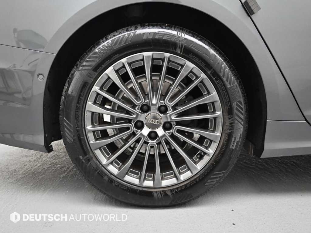 Audi A6 — photo 05