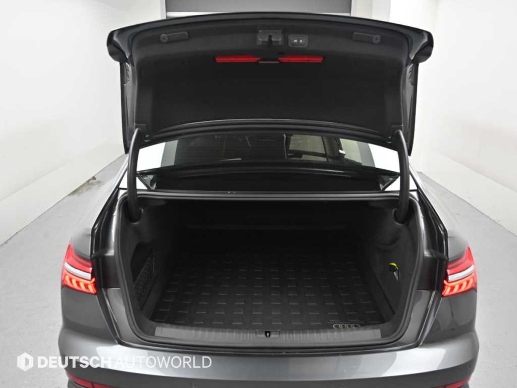Audi A6 — photo 19