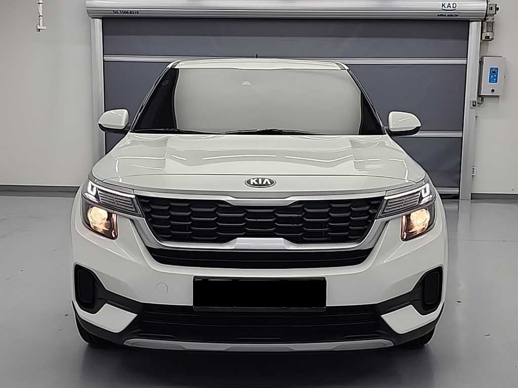 Kia Seltos — photo 02