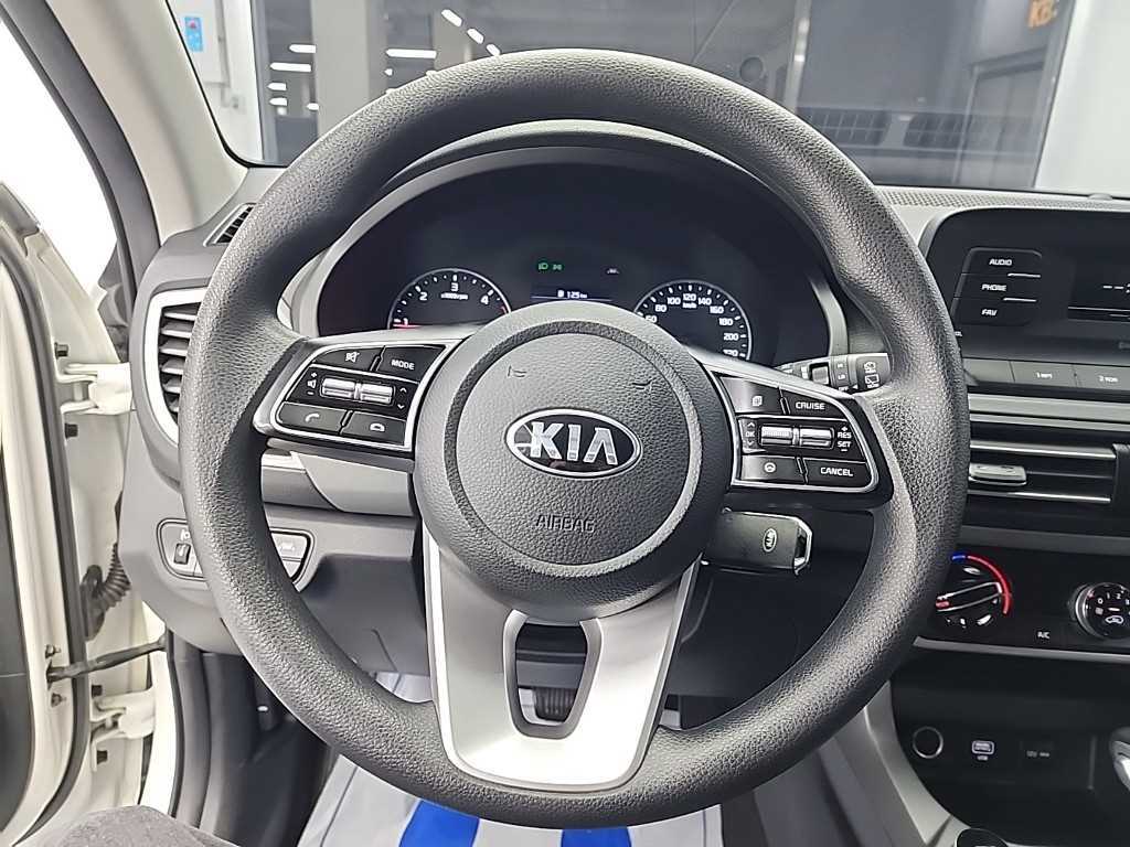 Kia Seltos — photo 09