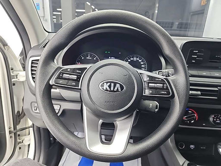 Kia Seltos — photo 09