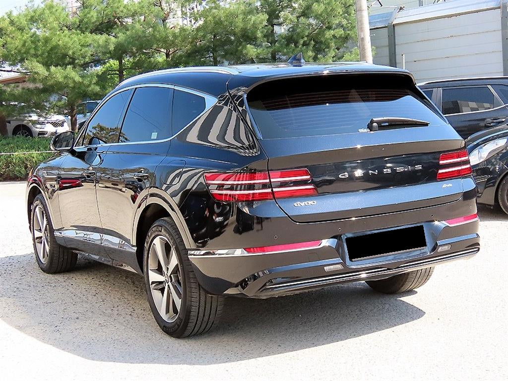 Genesis GV80 — photo 03