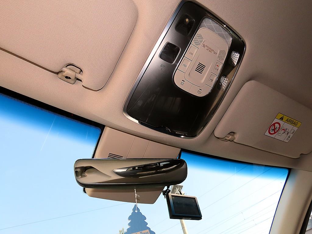 Genesis GV80 — photo 14