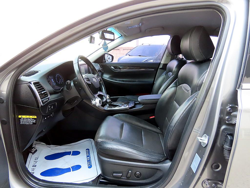 Hyundai Grandeur — photo 05