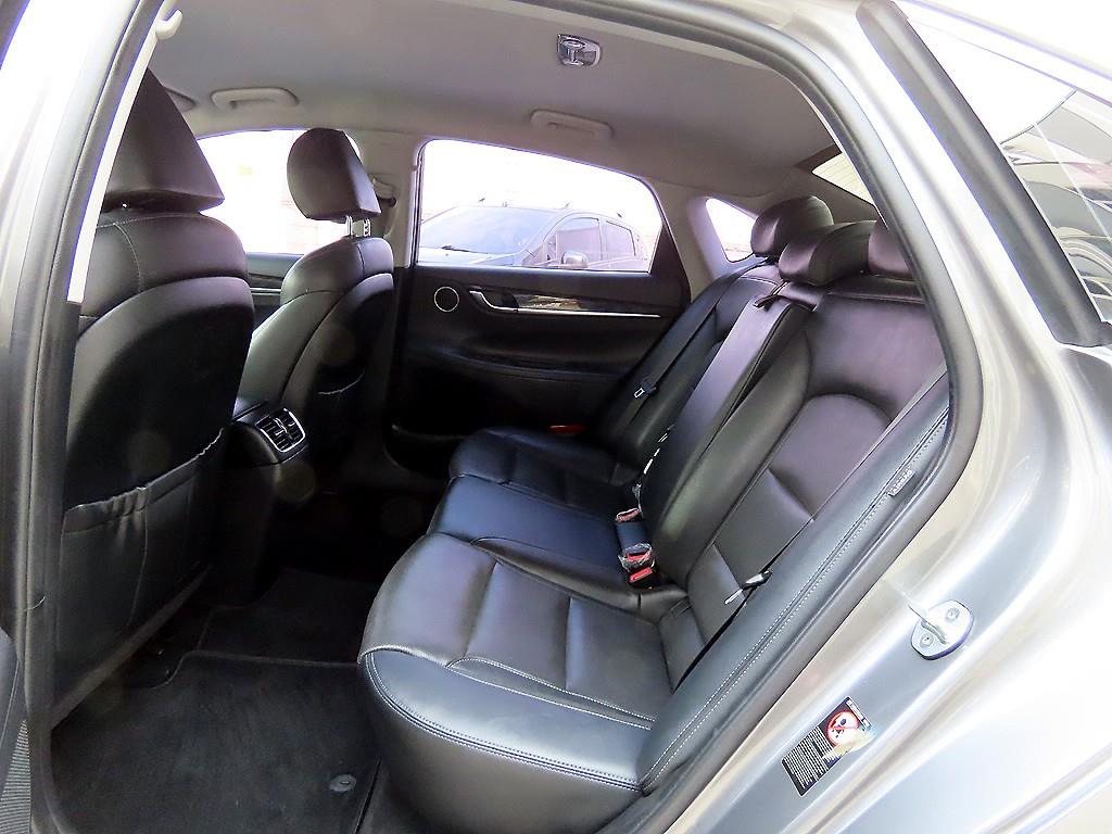 Hyundai Grandeur — photo 06