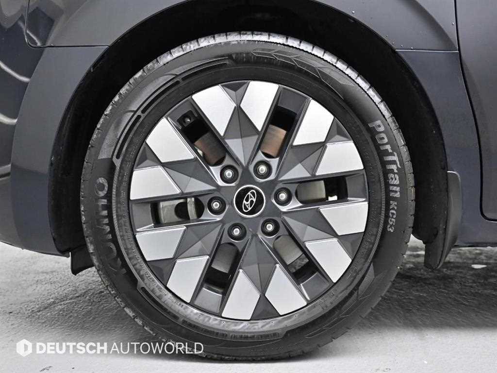 Hyundai Staria — photo 05