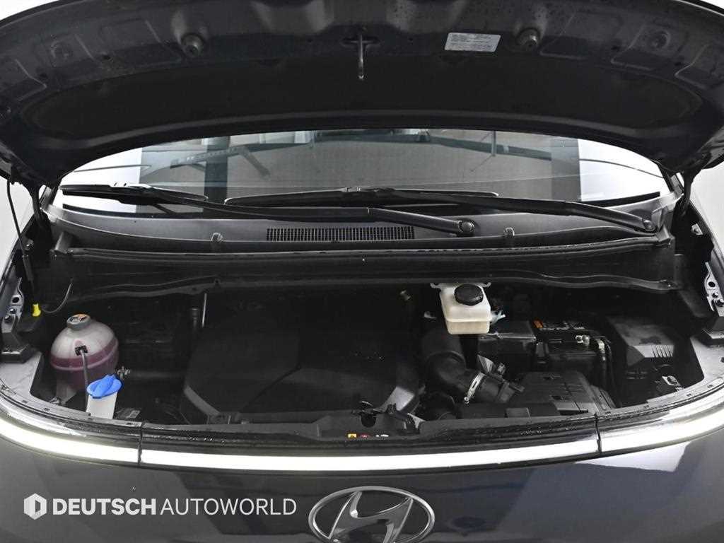 Hyundai Staria — photo 06
