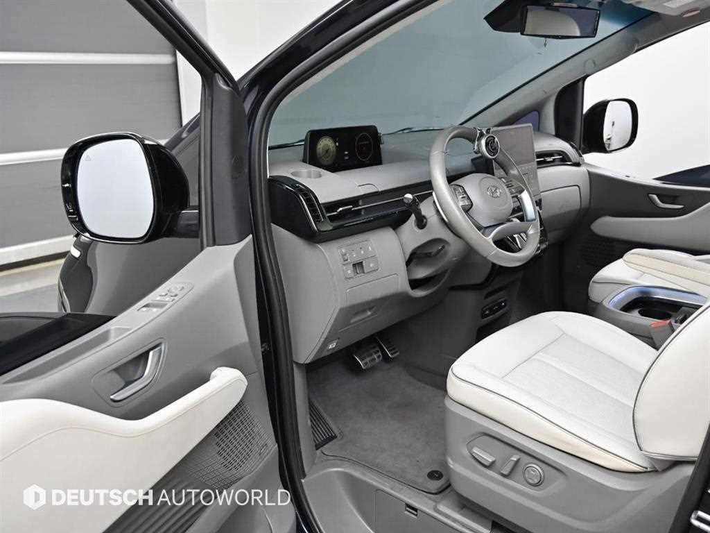 Hyundai Staria — photo 11