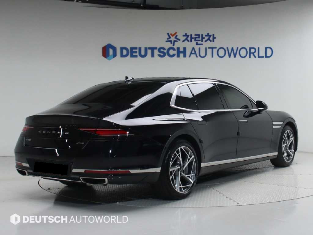Genesis G90 — photo 02