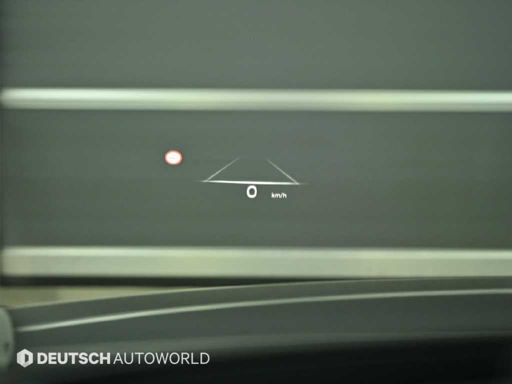 Genesis G90 — photo 17