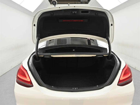Mercedes-Benz C-Class — photo 19
