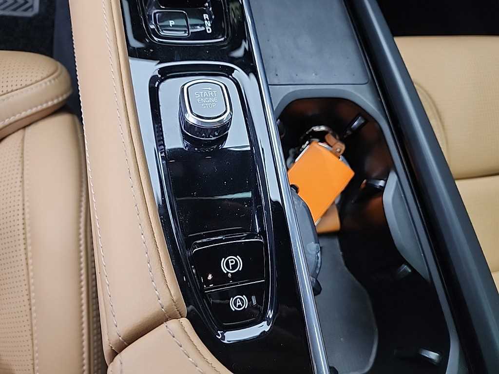 Volvo S90 — photo 17