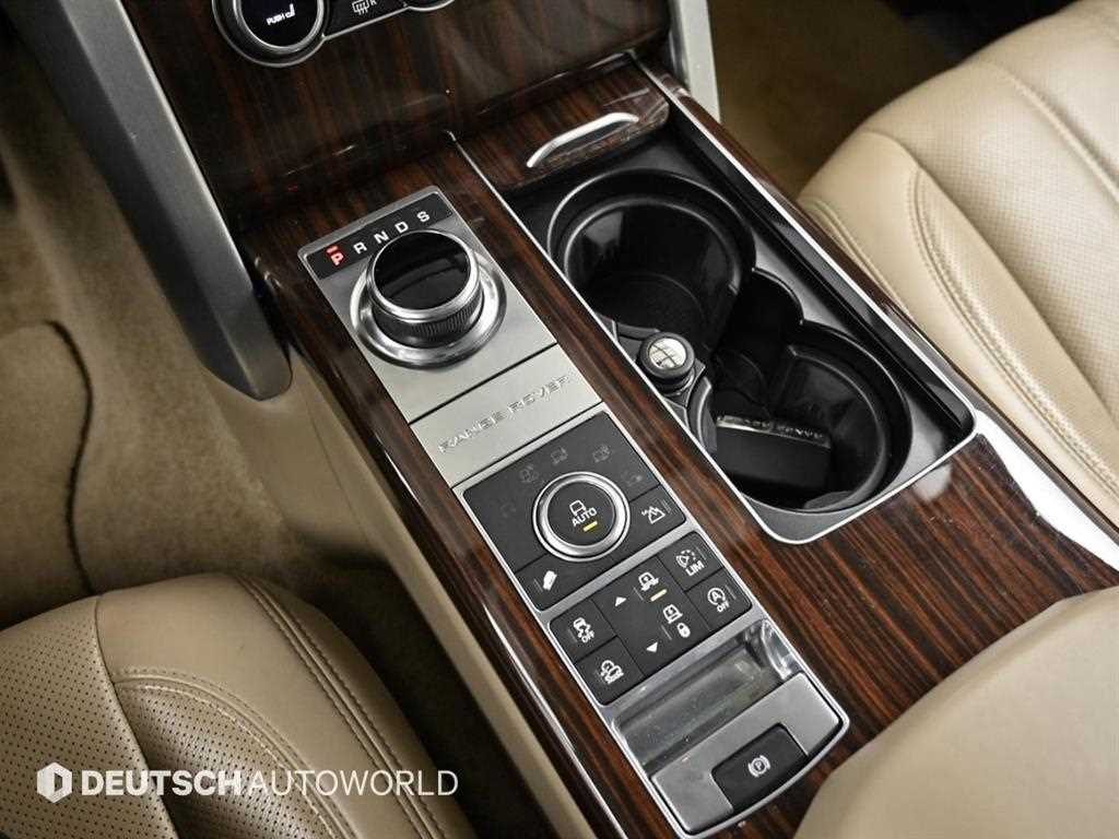 Land Rover Range Rover — photo 09