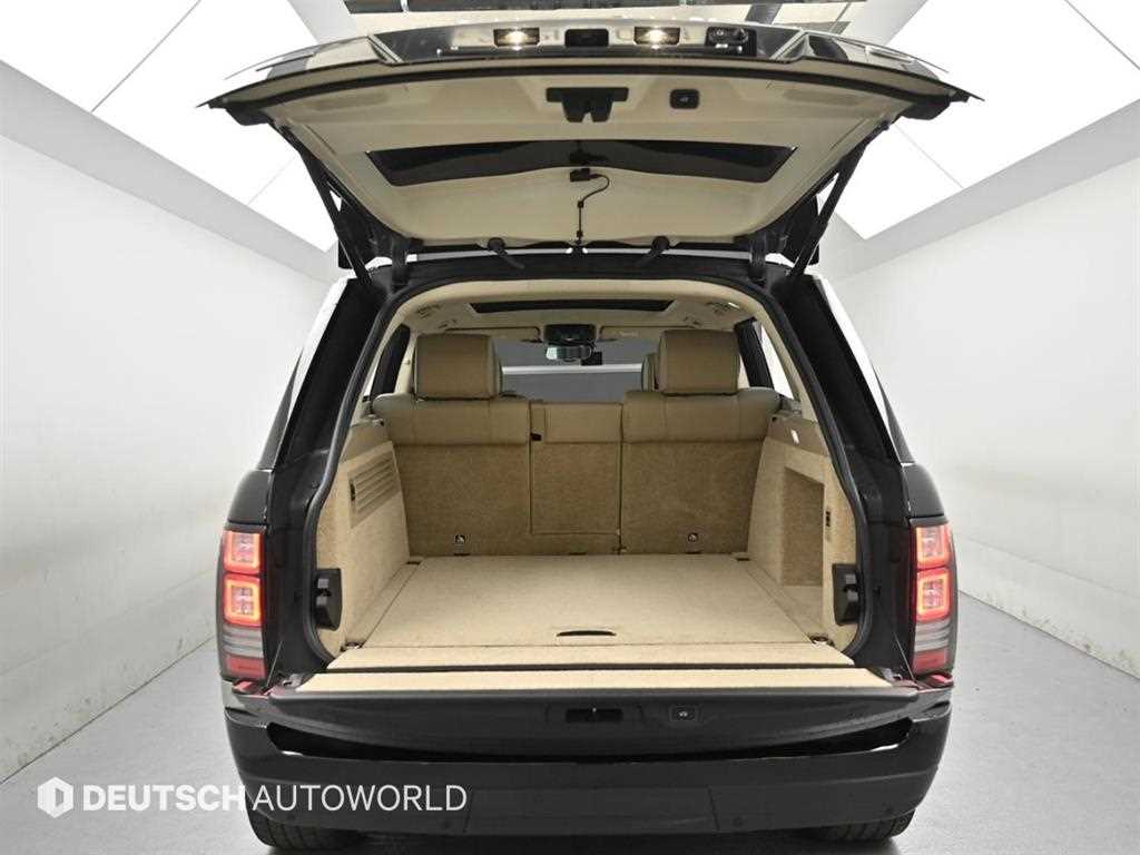 Land Rover Range Rover — photo 19