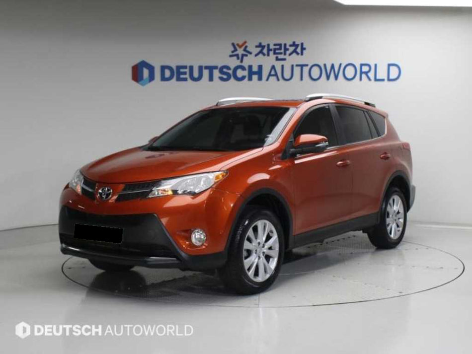 Toyota RAV4 — photo 01