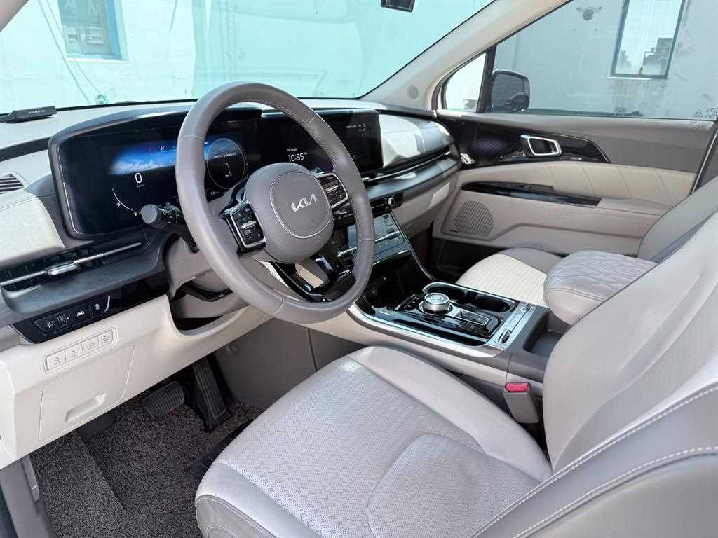 Kia Carnival — photo 09