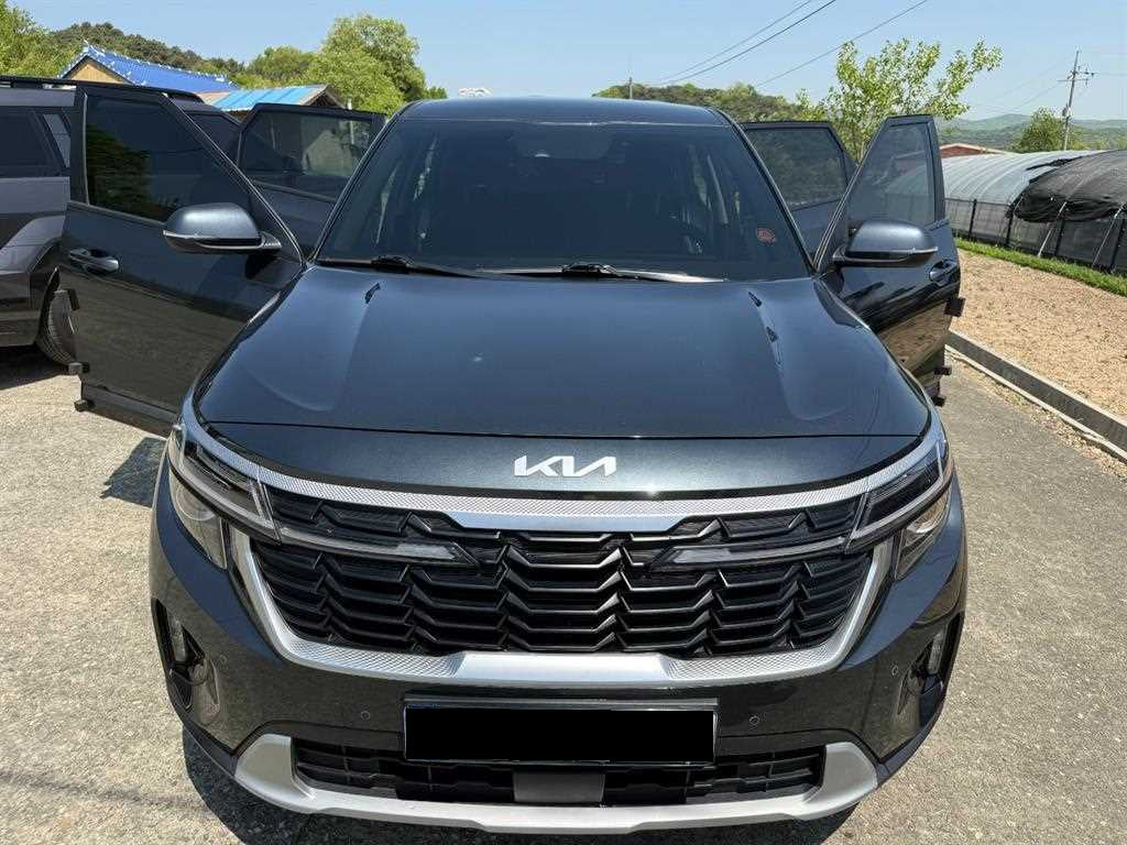 Kia Seltos — photo 01