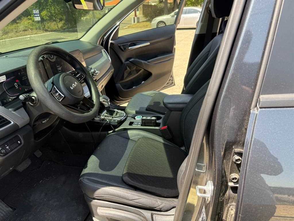 Kia Seltos — photo 10