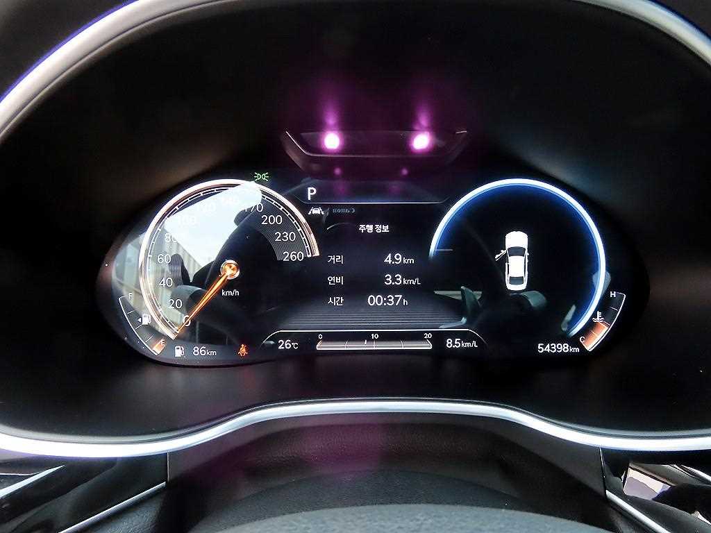 Genesis G80 — photo 09