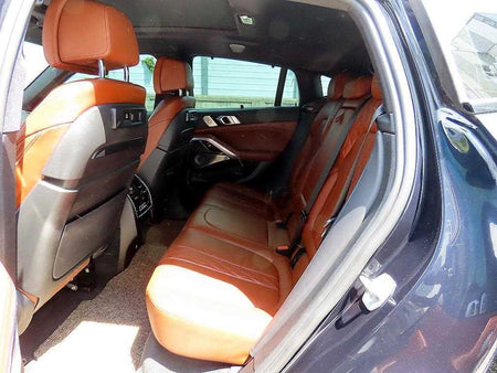 BMW X6 — photo 06