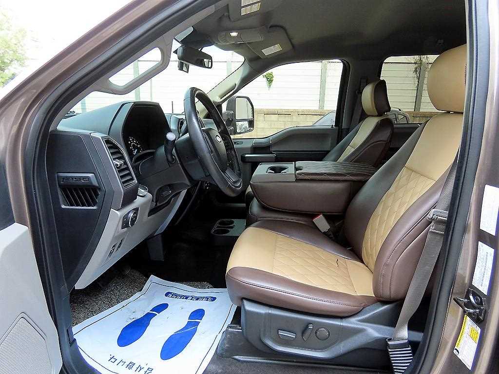 Ford F150 — photo 05