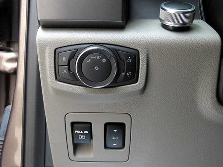 Ford F150 — photo 11