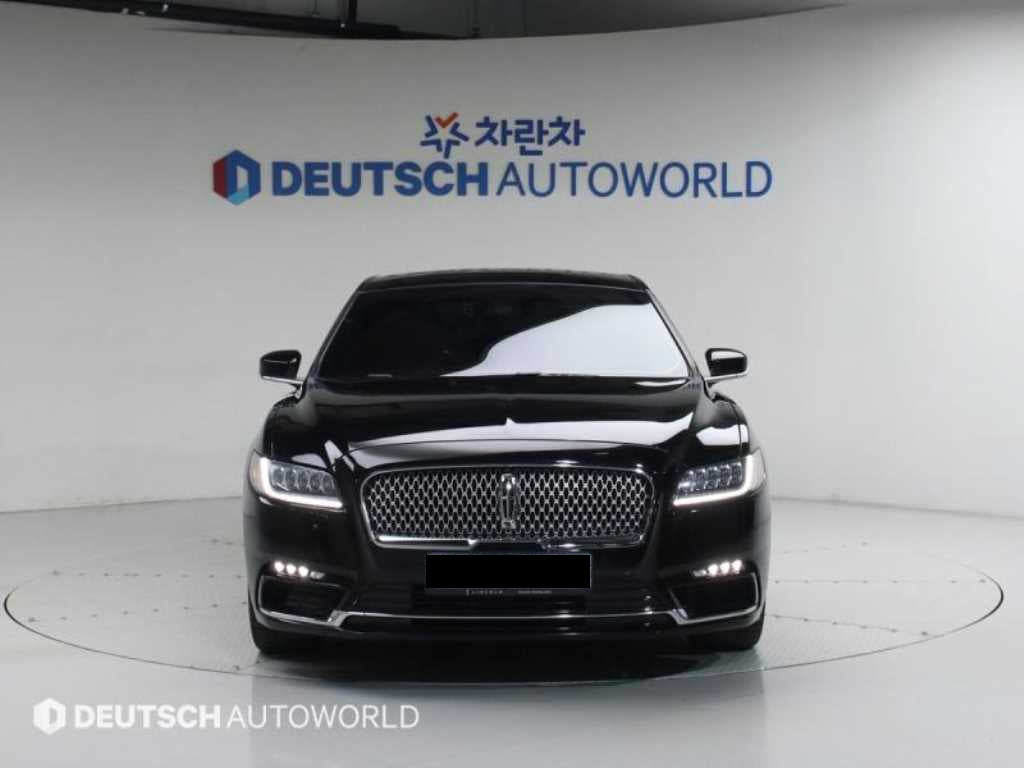 Lincoln Continental — photo 03