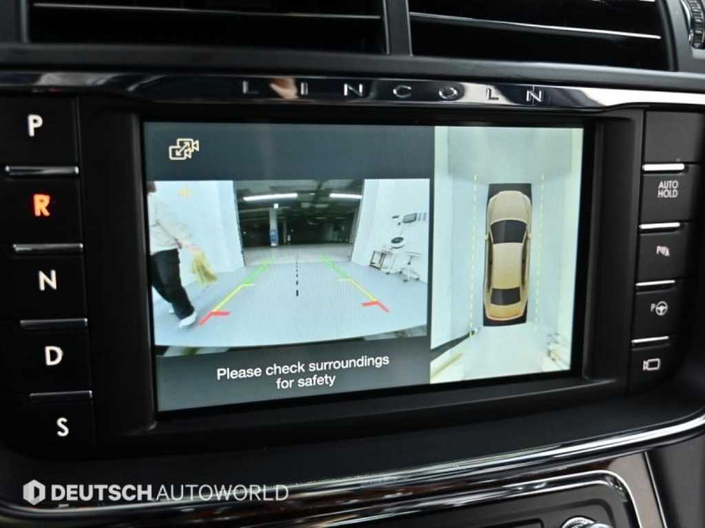 Lincoln Continental — photo 15