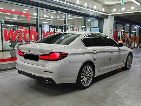 BMW 5-Series — photo 04